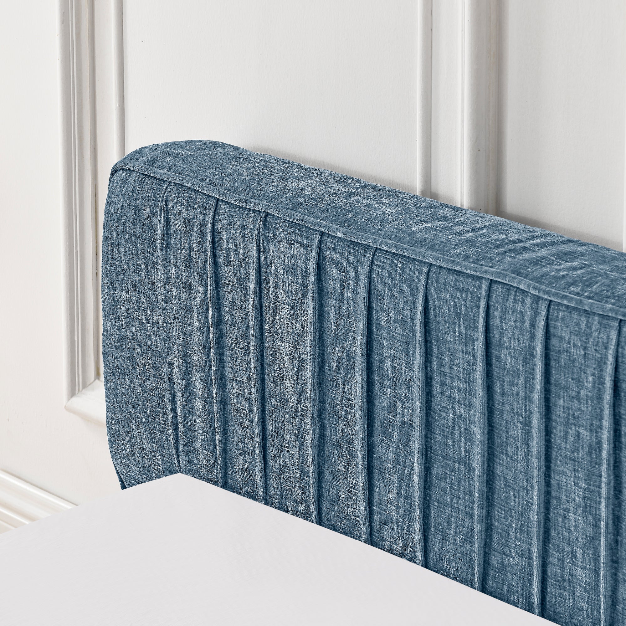 Modern Queen Size Upholstered Bed Frame with Pleated Chenille Fabric and Headboard, No Box Spring Needed, Blue