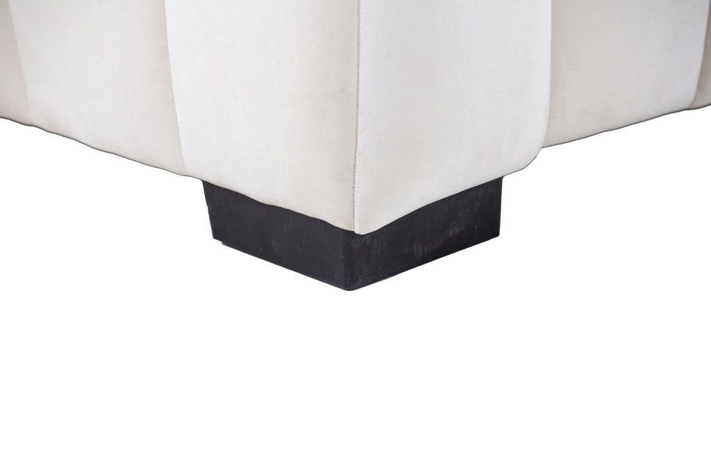 Modern Velvet L-Shape Sectional Sofa with Deep Tufting.