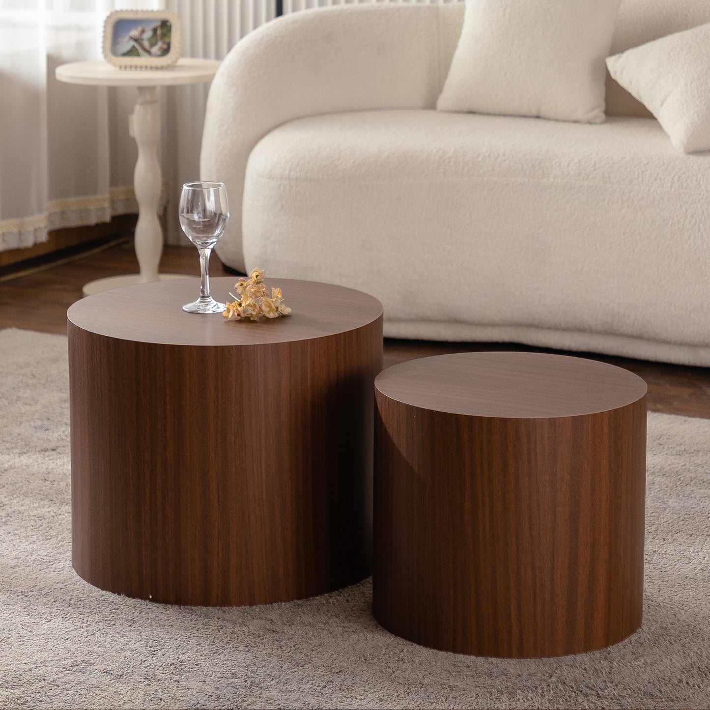 Nesting Coffee Table Set of 2 Round Wooden Coffee Tables Circle Modern Table for Small Space Living Room Bedroom Accent End Side Table