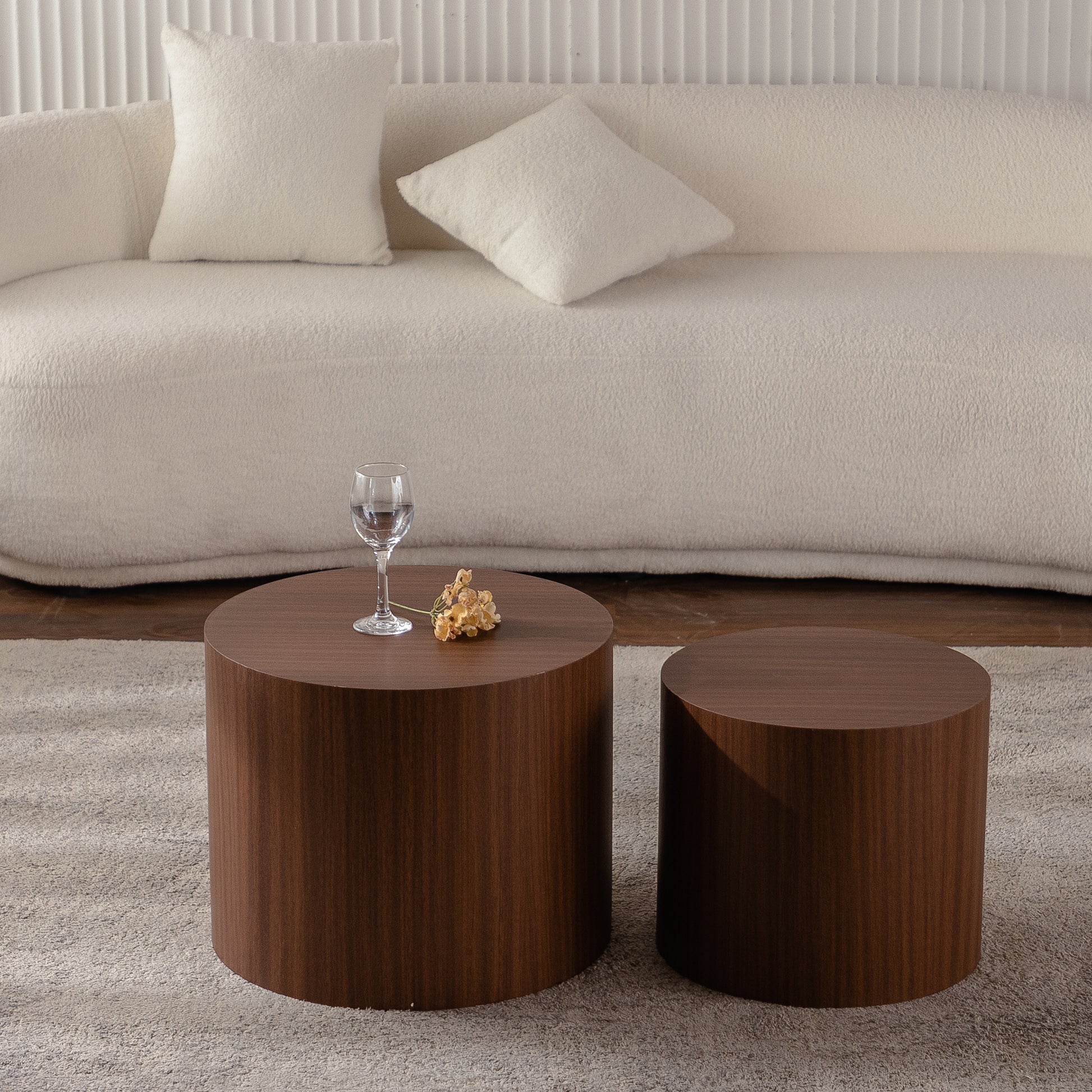 Nesting Coffee Table Set of 2 Round Wooden Coffee Tables Circle Modern Table for Small Space Living Room Bedroom Accent End Side Table