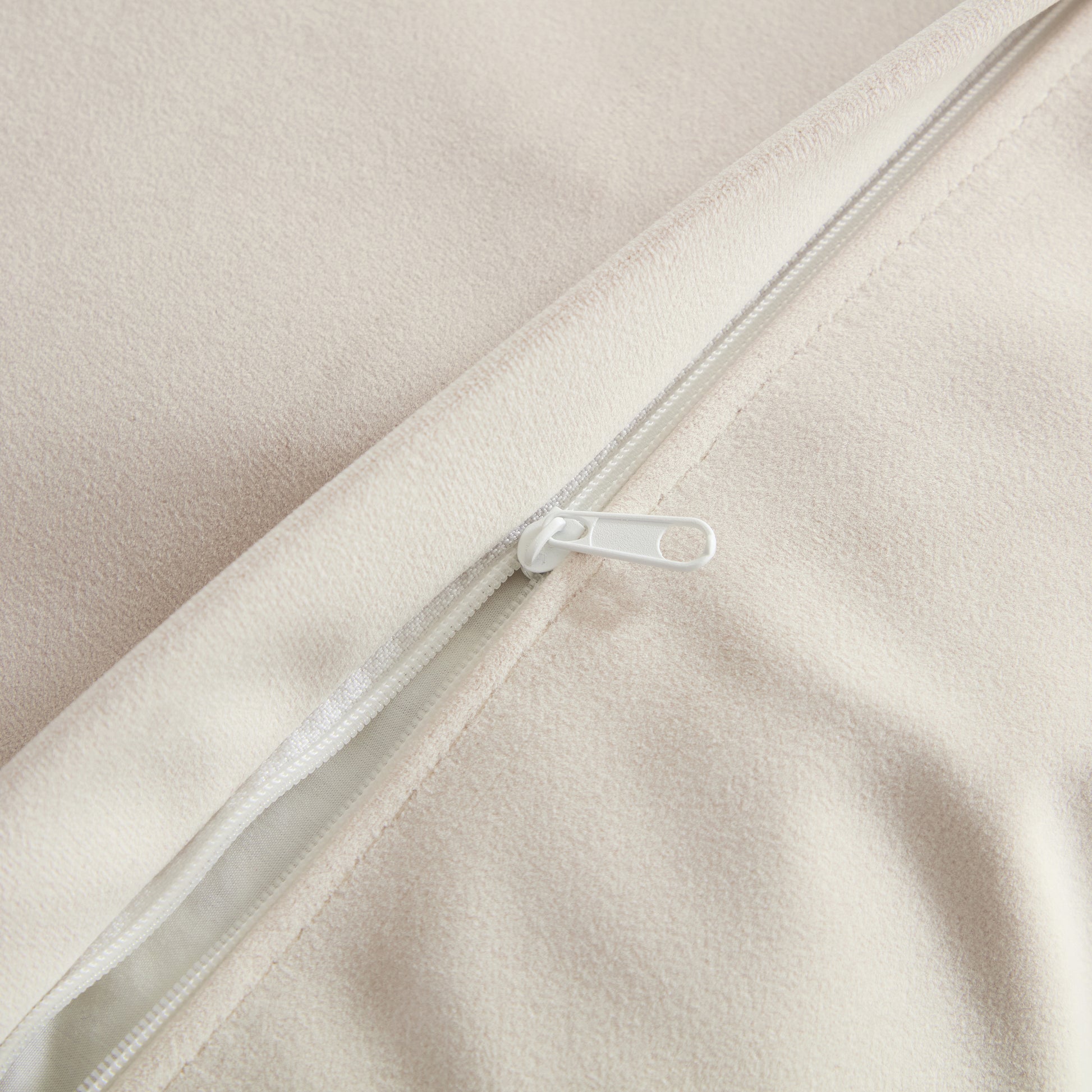 Nordic Modern Beige Sofa with Removable Pillowcase, French Velvet Fabric, Solid Wood Frame, High Density Sponge Filling, 4 Throw Pillows