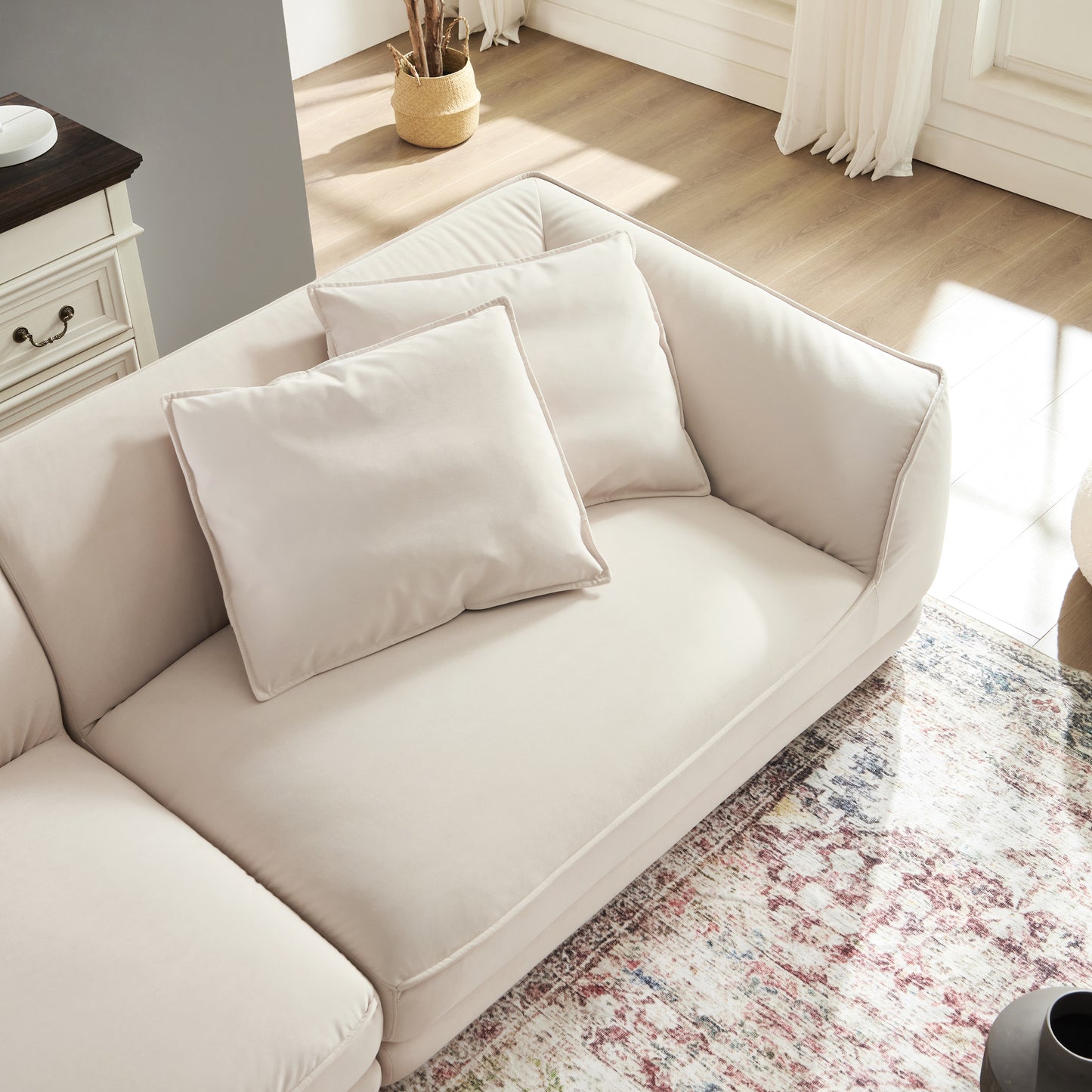 Nordic Modern Beige Sofa with Removable Pillowcase, French Velvet Fabric, Solid Wood Frame, High Density Sponge Filling, 4 Throw Pillows