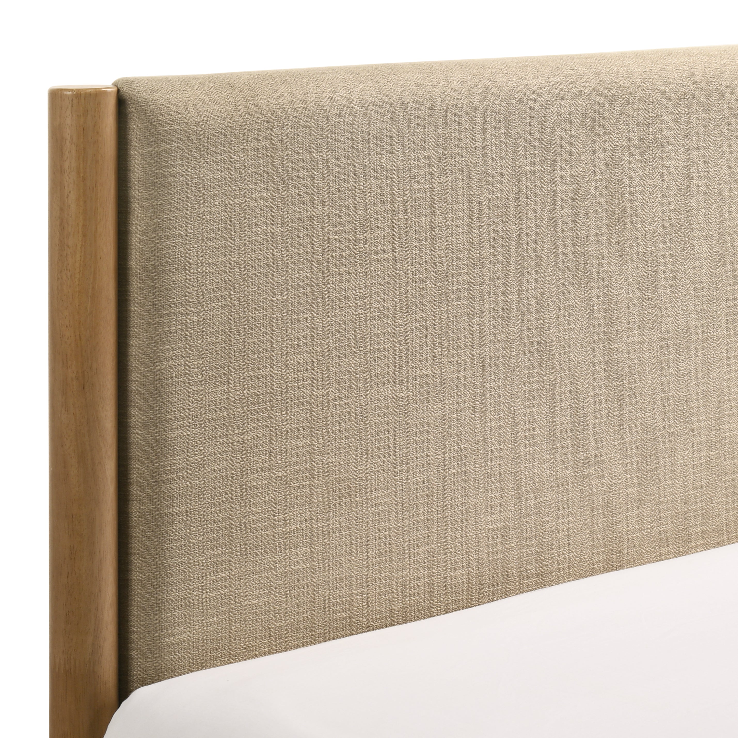 Vichy Rubberwood Platform Bed in Light Walnut, Queen