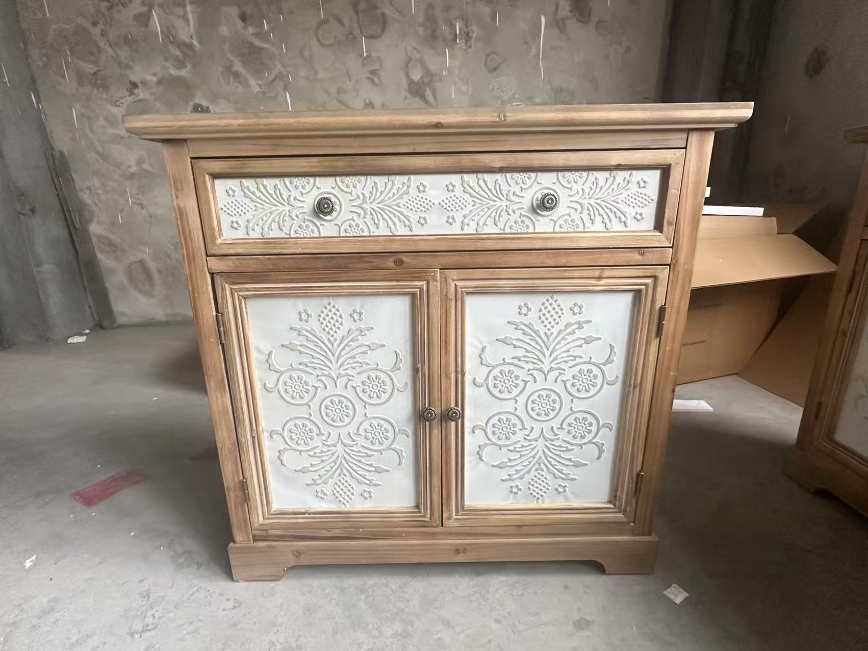 Rustic Vintage Accent Cabinet with Carved Floral Panels, Distressed Wood Sideboard with Drawer and Double Doors, Farmhouse Storage Cabinet for Living Room, Entryway, or Bedroom