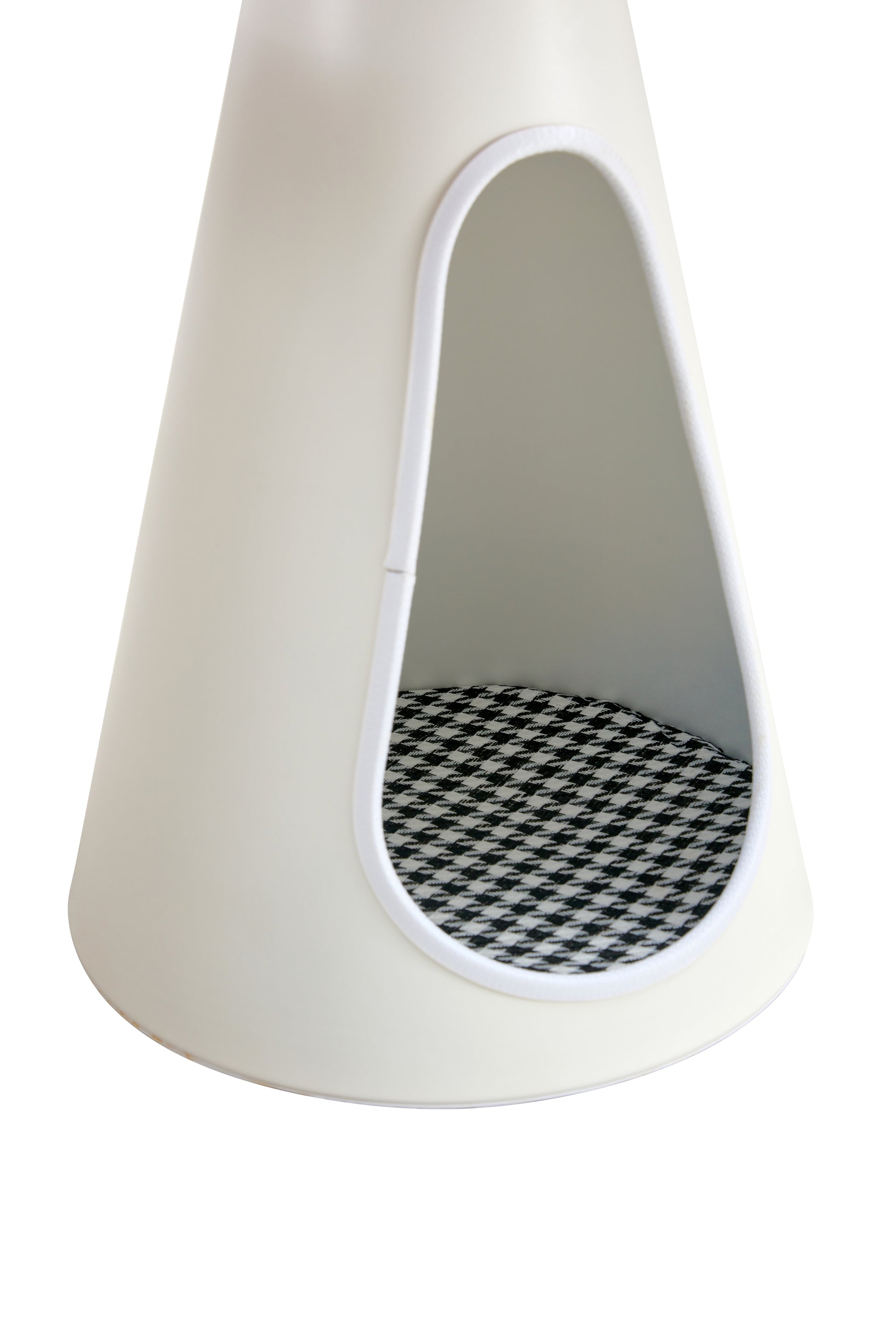 set of 2 coffee round tables with a marble-look top and steel base with 2 cat beds multifunctional and stylish entable