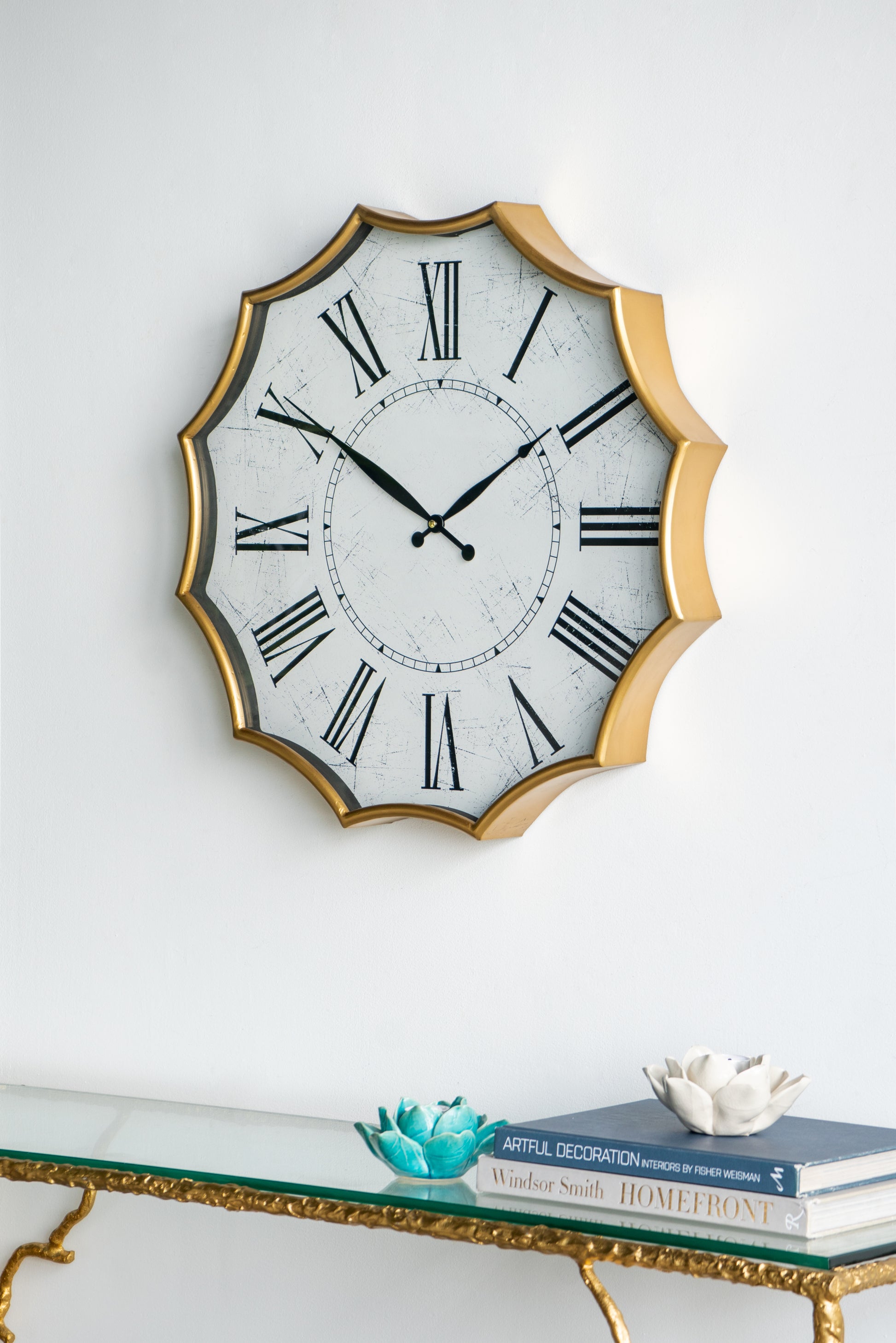 23.5x2.5x23.5' Vintage Roman Numeral Wall Clock with Gold Trim