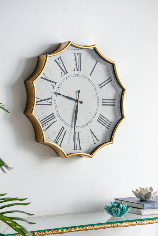 23.5x2.5x23.5' Vintage Roman Numeral Wall Clock with Gold Trim