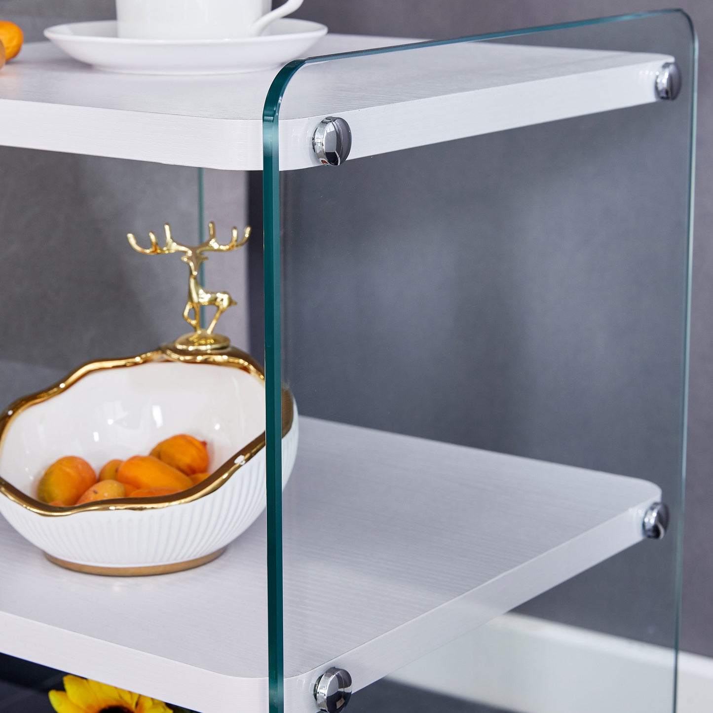 Three levels of bedside tables. The board surface is MDF, with white stickers, and both sides are transparent tempered glass. The design is simple and generous, with storage function.