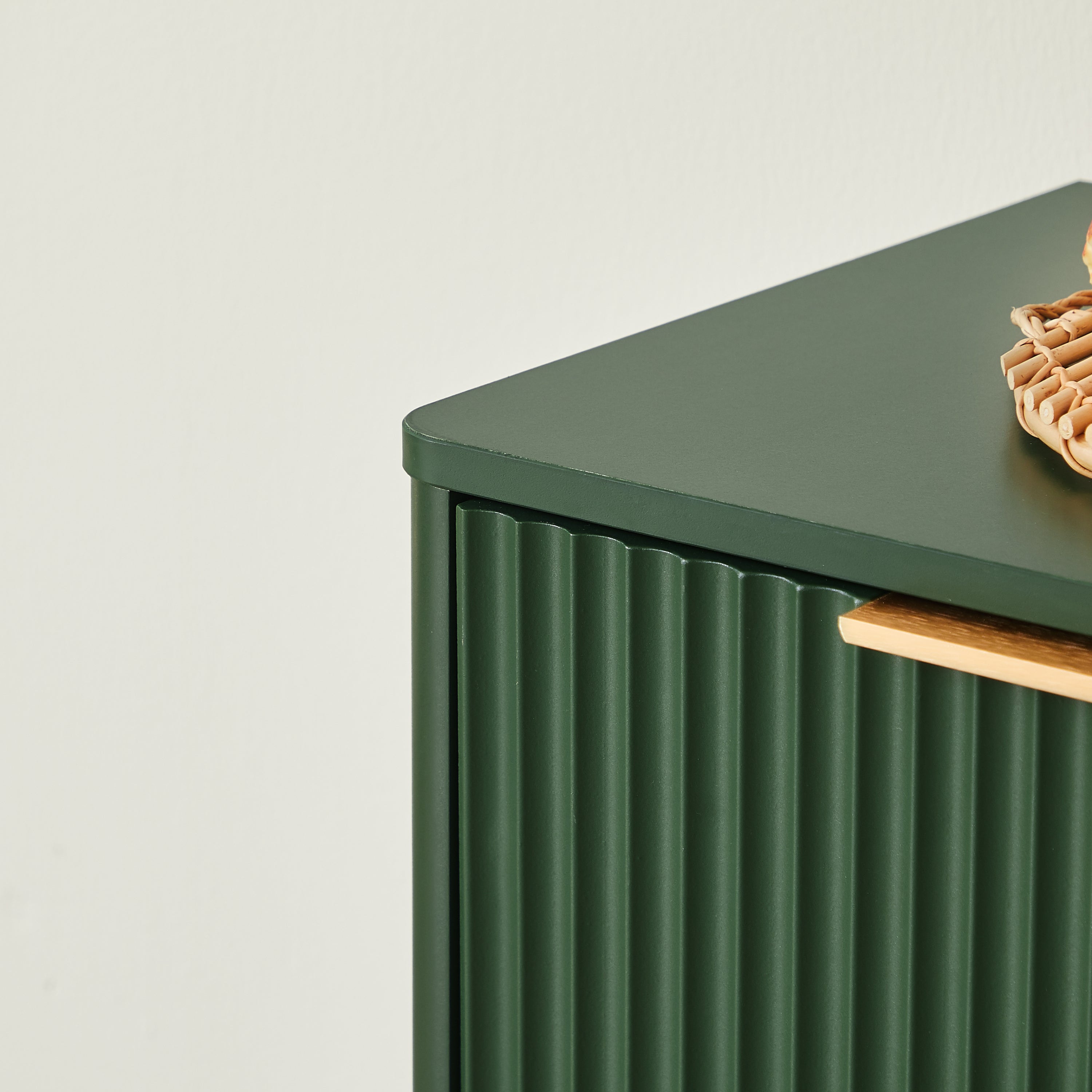 67 Inch Wavy Sideboard Storage Cabinet - Green