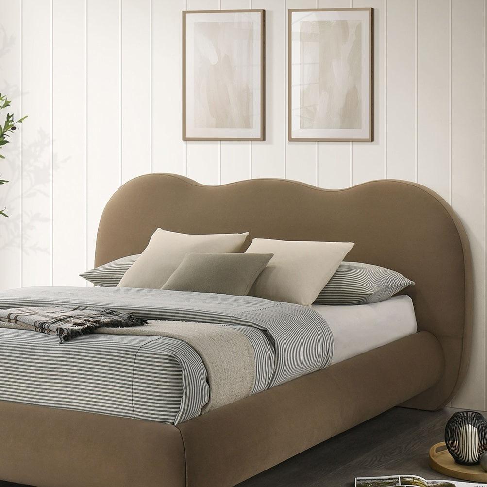 Queen Size Boucle Bed with Wood Feet for Bedroom.