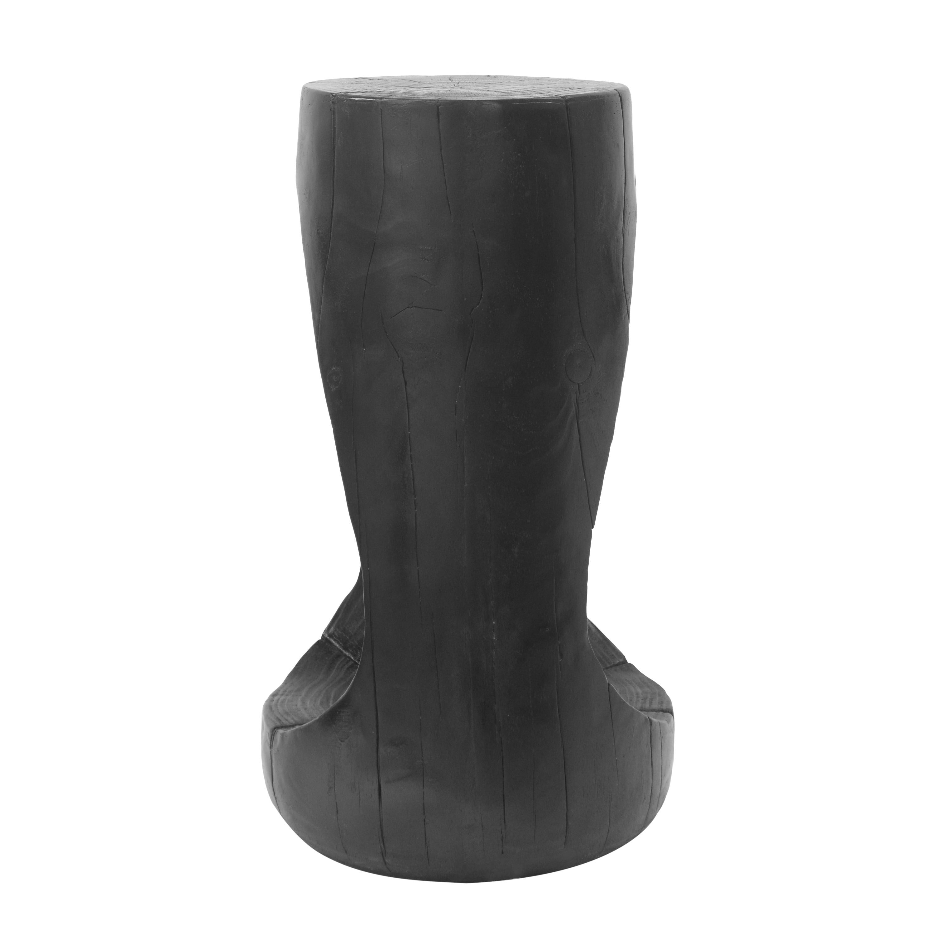 Outdoor Side Table,Hollow Design End Table,Patio Garden Stool Table,Decorative Accent Table for Patio Balcony Beach Pool Side,Lightweight Concrete,Wood Like Texture,Black Color.