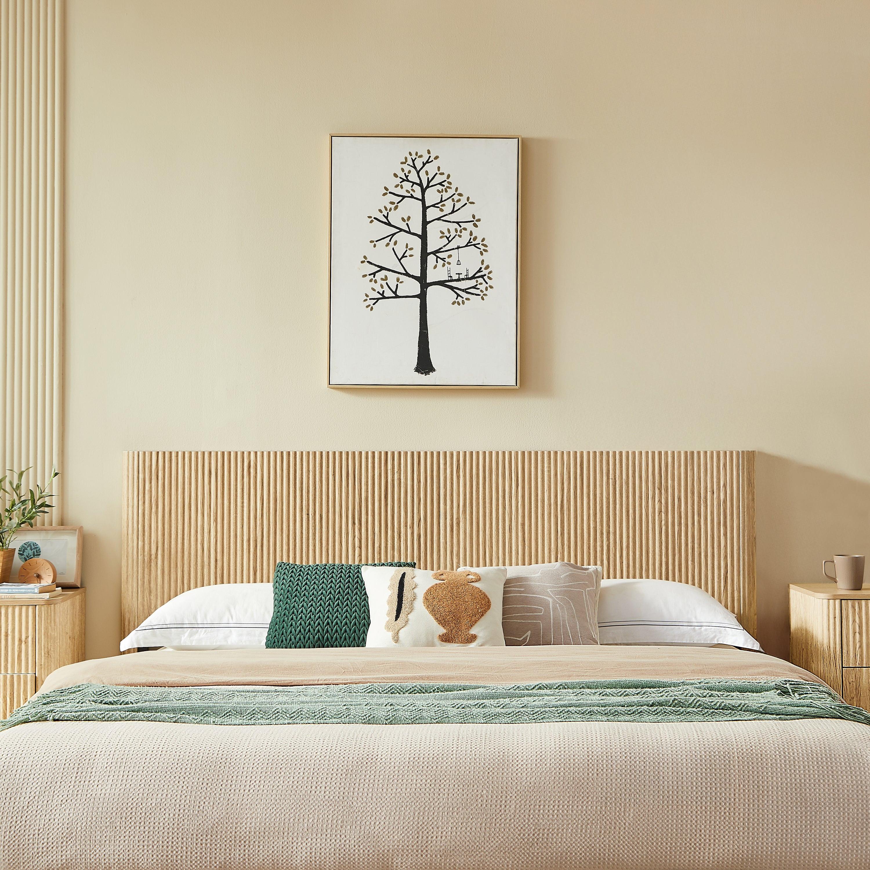 King Size Lift Up Storage Bed Frame with Hydraulic Storage.