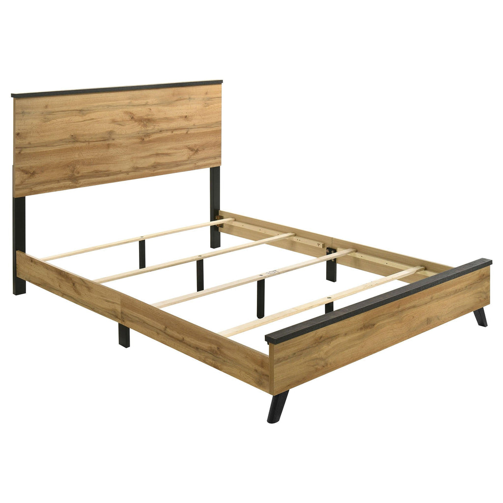 Georgina Natural Pine Mid-Century Queen Bedroom Set.