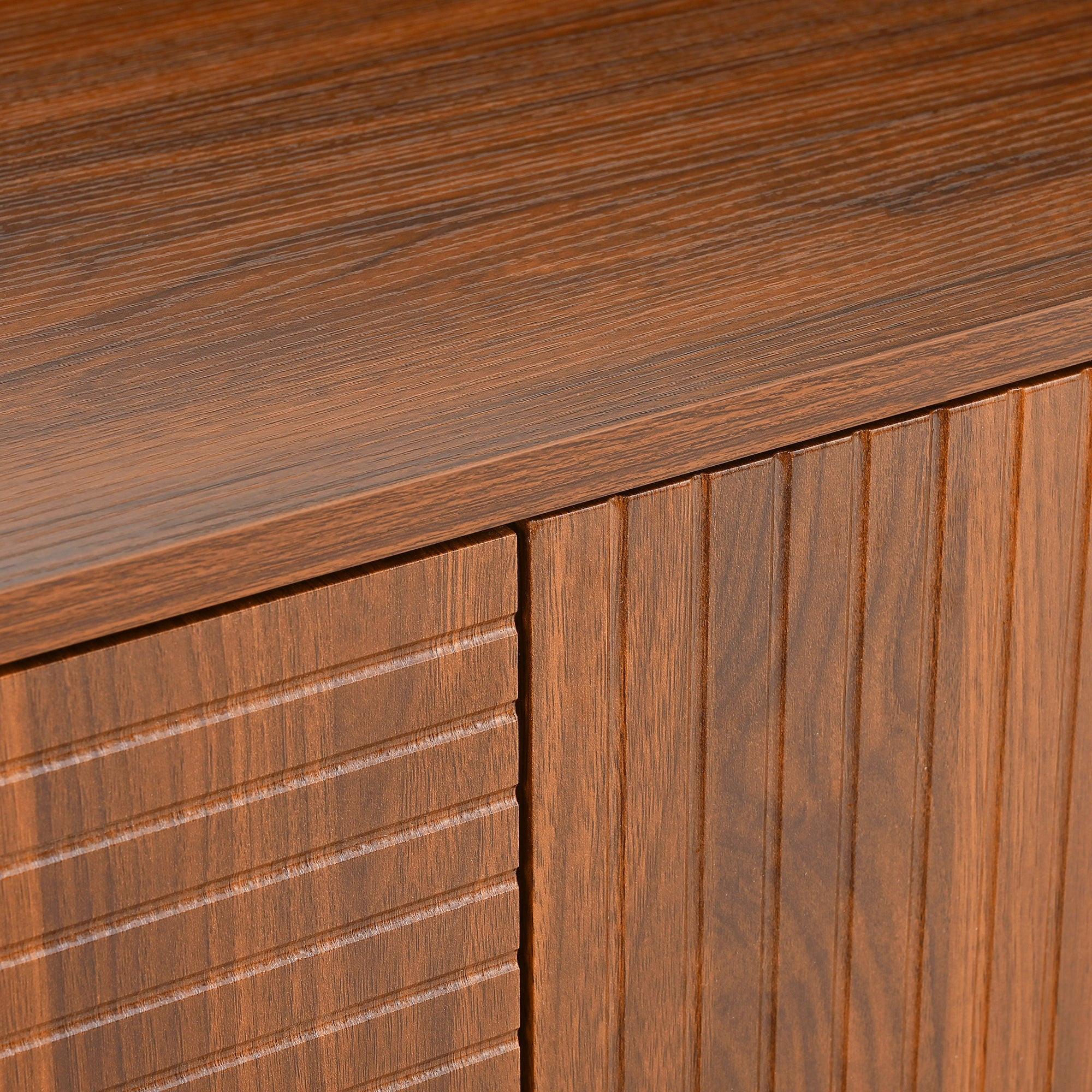Walnut Mid-Century Modern Sideboard Buffet Cabinet.