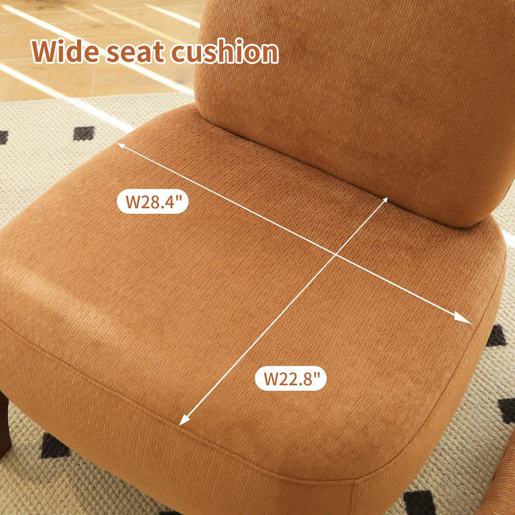 Accent Chair with Solid Wood Legs for Cozy Spaces.