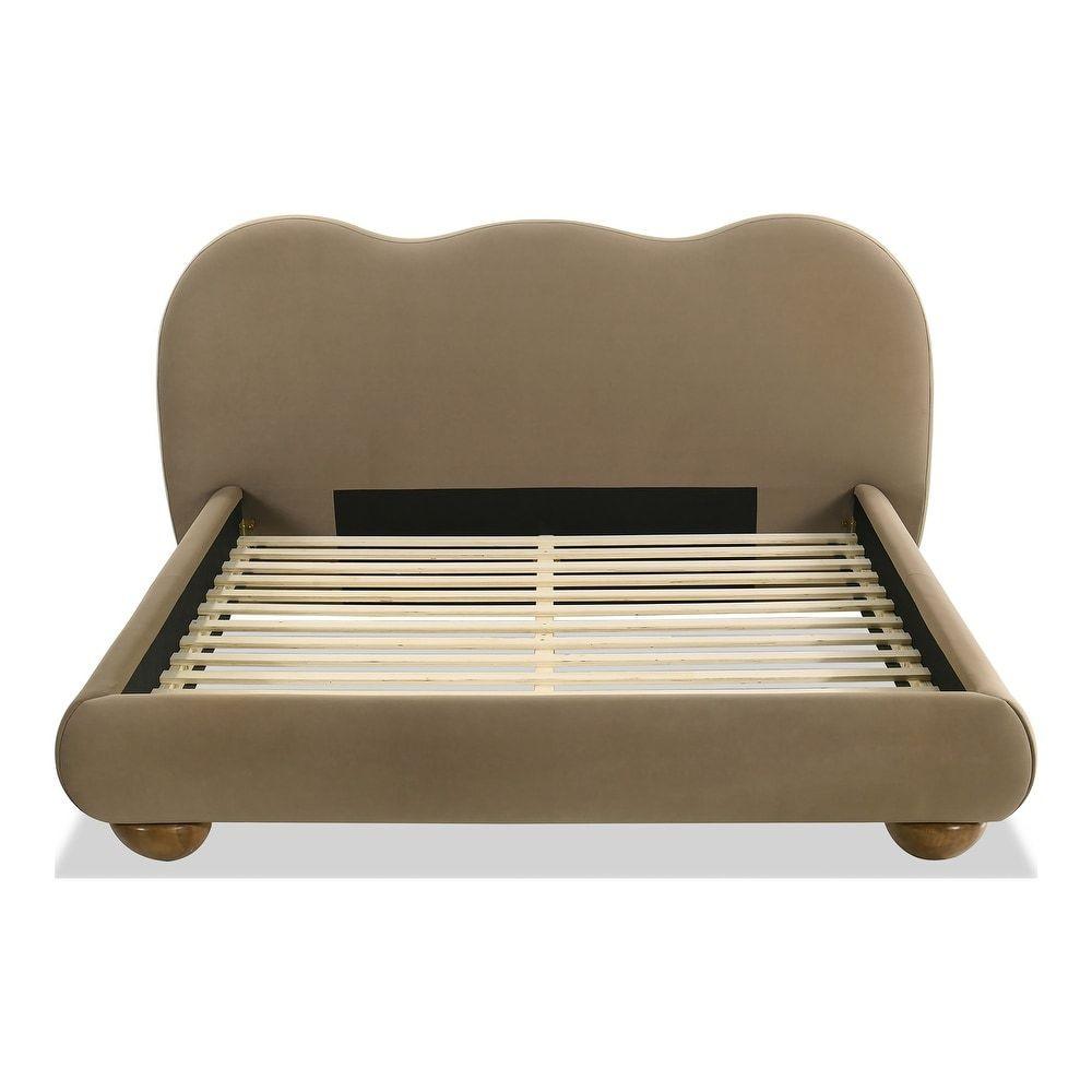 Queen Size Boucle Bed with Wood Feet for Bedroom.